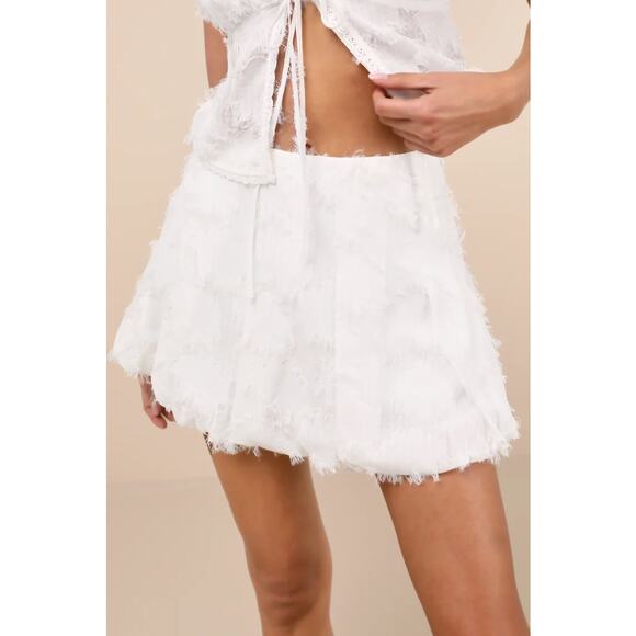 Lulu's Dresses & Skirts - NWT Lulu’s Cilla Textured Bubble Hem Skort, Size XL